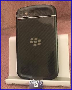 Blackberry Q10 (unlocked) + On Sale! + Mint