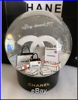SUPER SALEBrand New CHANEL 2019 Xmas ViP Gift Rare Luxury Snow Globe