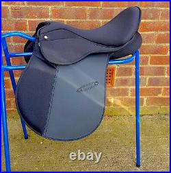 Super-comfy Deeper seat GP Saddle Synthetic CHANGEABLE GULLET SIZE 16.5 SALE