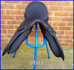 Super-comfy Deeper seat GP Saddle Synthetic CHANGEABLE GULLET SIZE 16.5 SALE